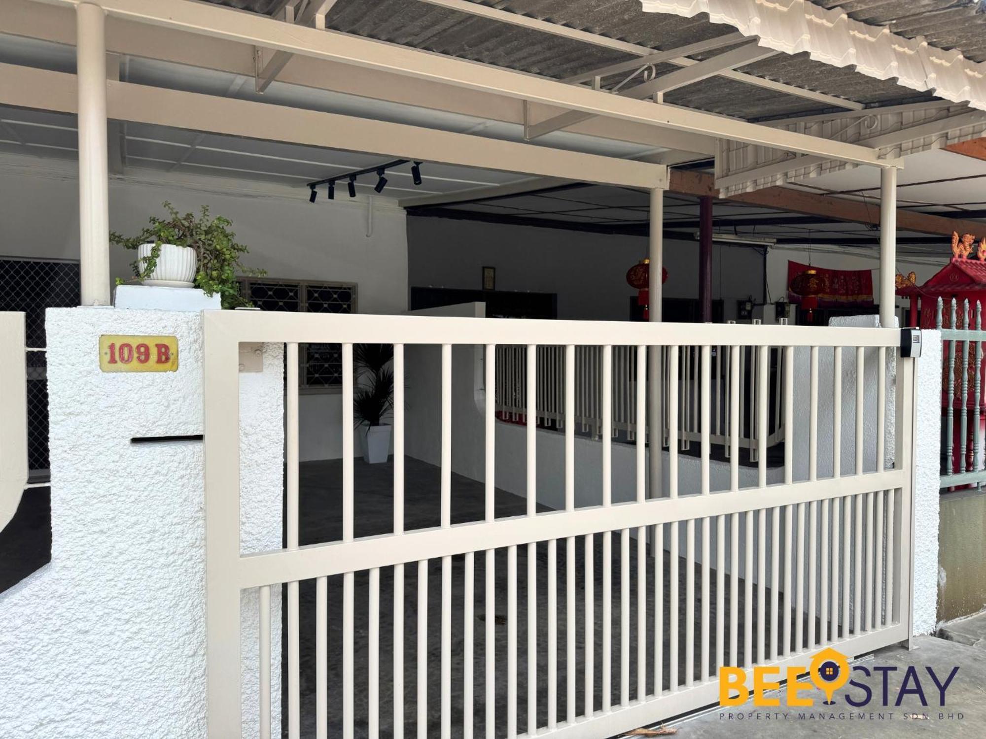 Jenjarom 9 Modern Homestay Jenjarum Bagian luar foto